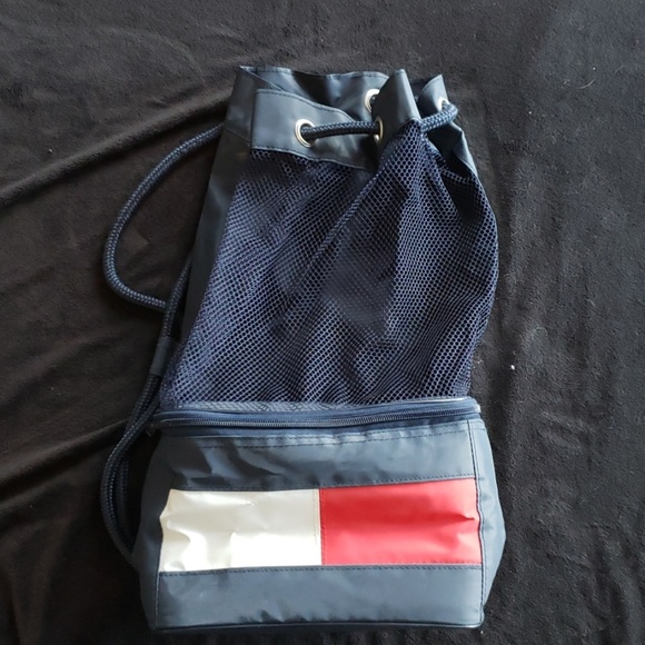 Tommy Hilfiger Handbags - Vintage Tommy Hilfiger cooler beach bag